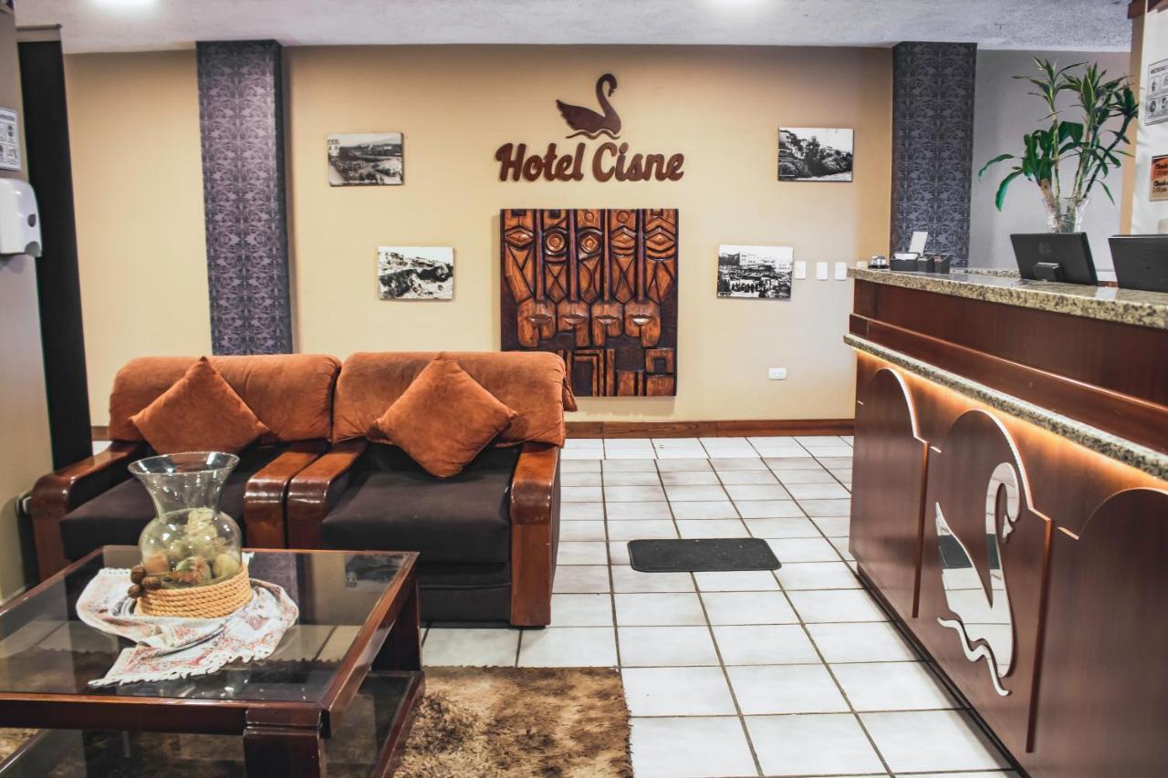 Hotel Cisne كوينكا المظهر الخارجي الصورة