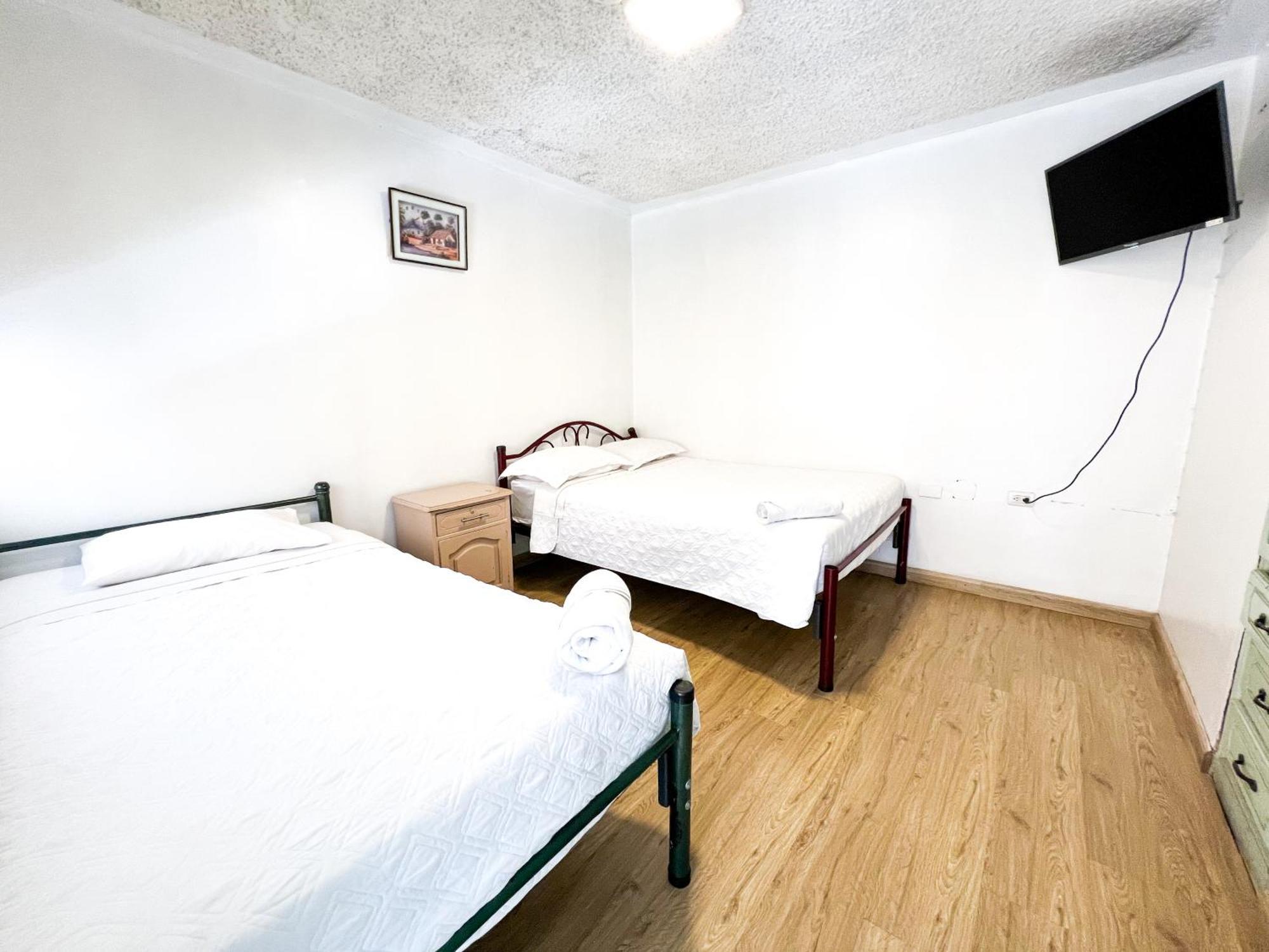 Hotel Cisne كوينكا المظهر الخارجي الصورة